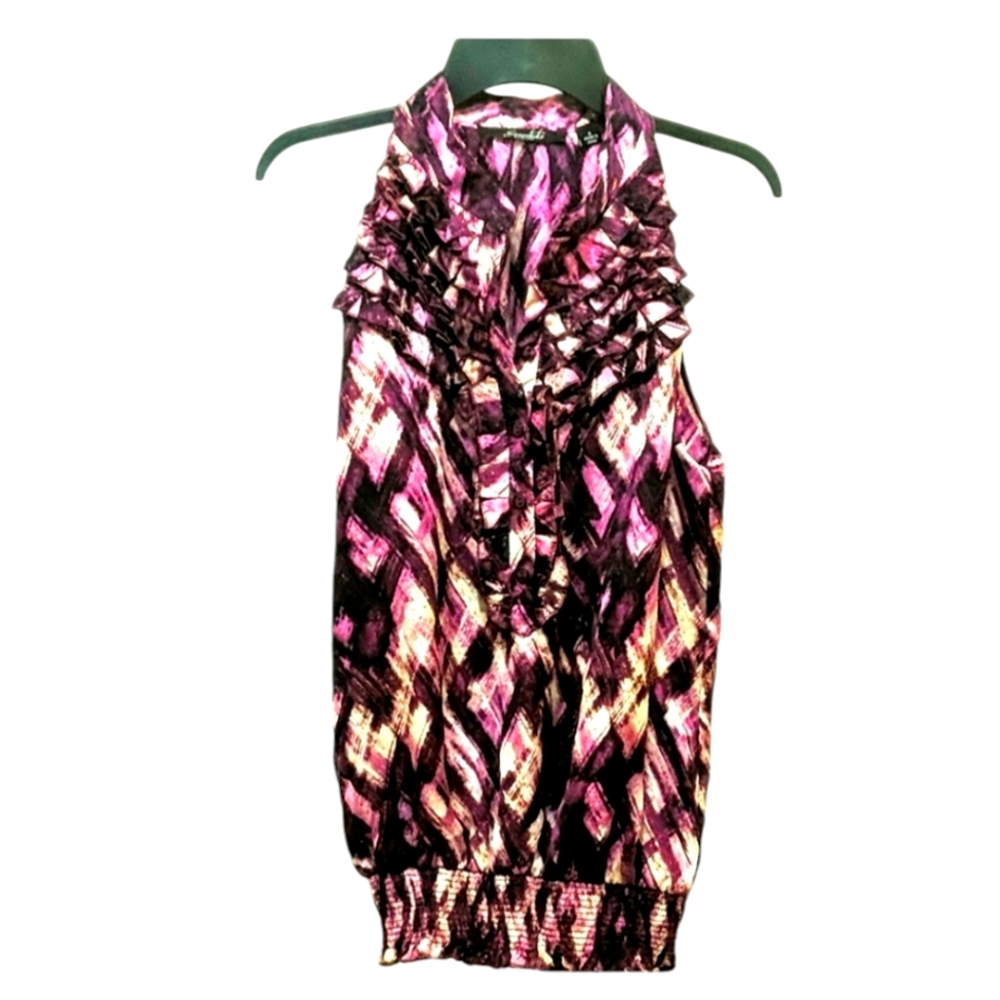 NWT ESSENTIALS by MILANO SLEEVELESS TOP